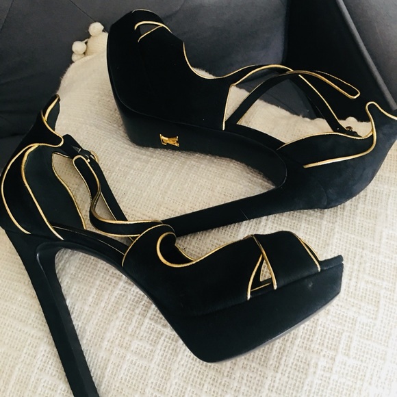 Louis Vuitton shoes - Picture 6 of 7